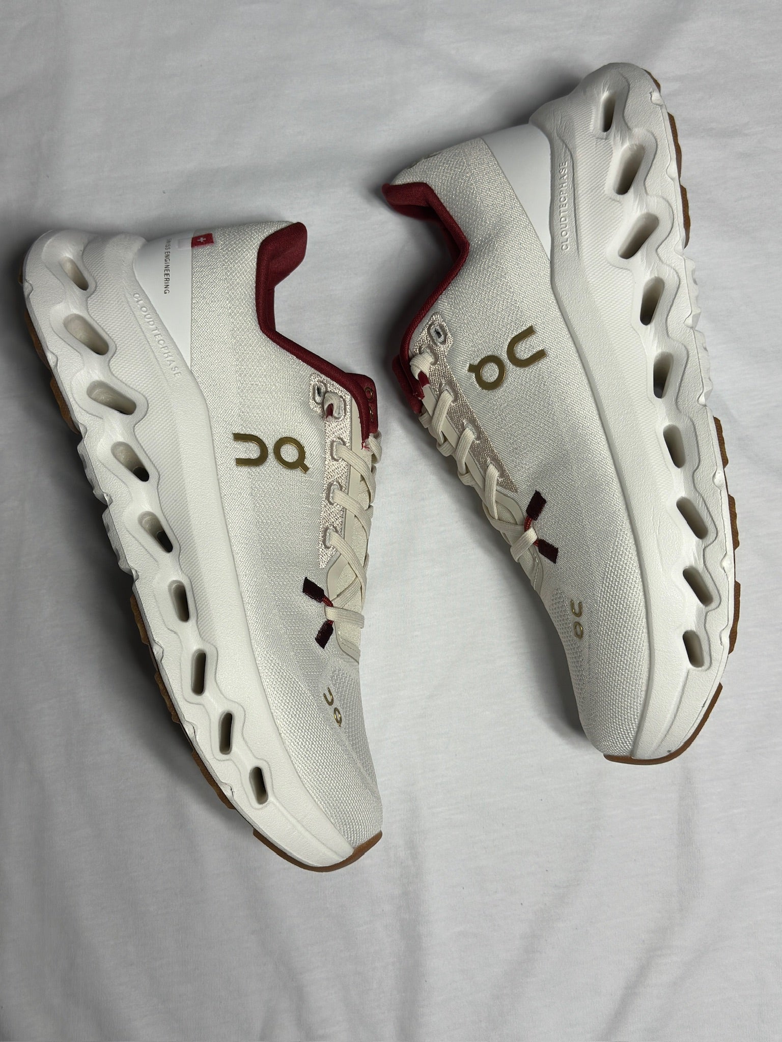 On Cloud x LOEWE