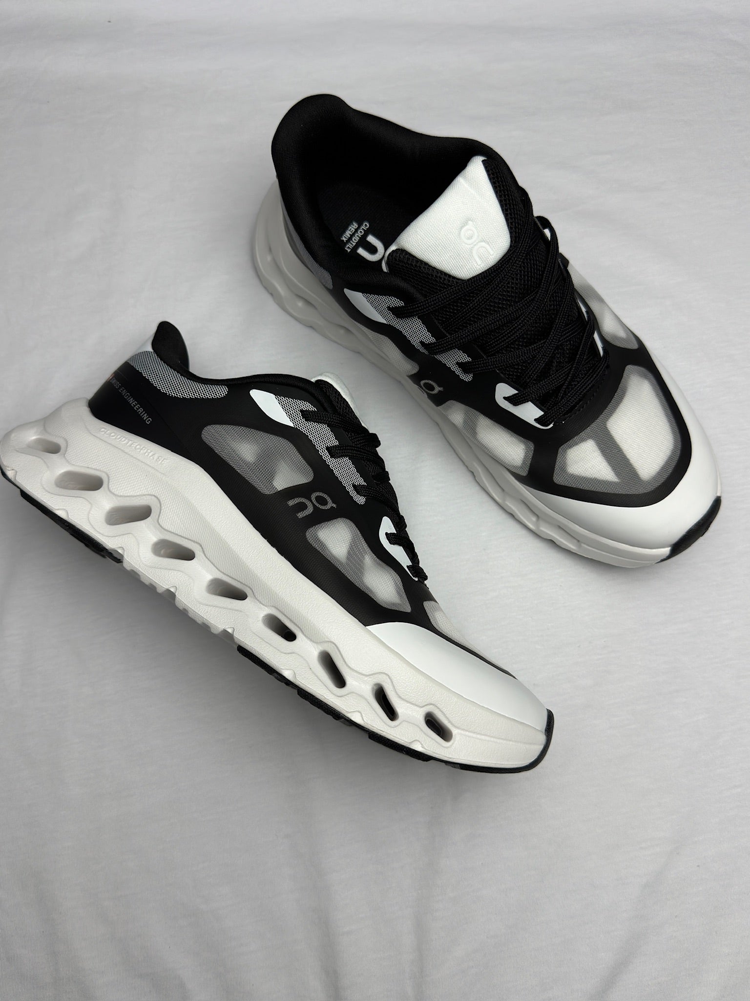 On Cloud x LOEWE