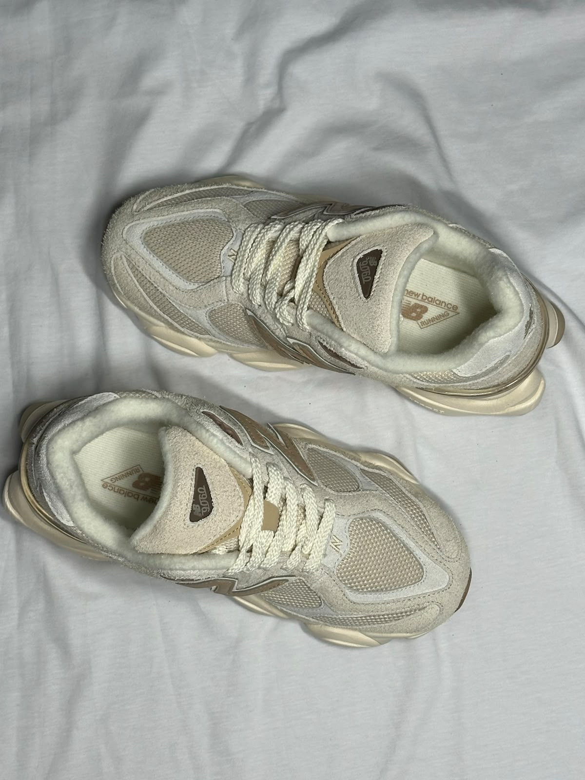 New Balance 9060