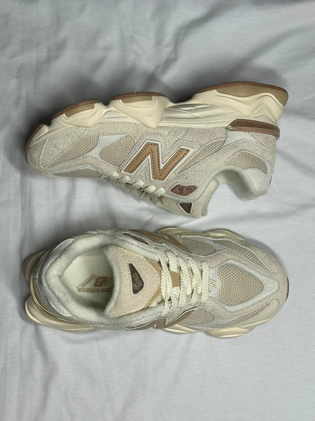 New Balance 9060
