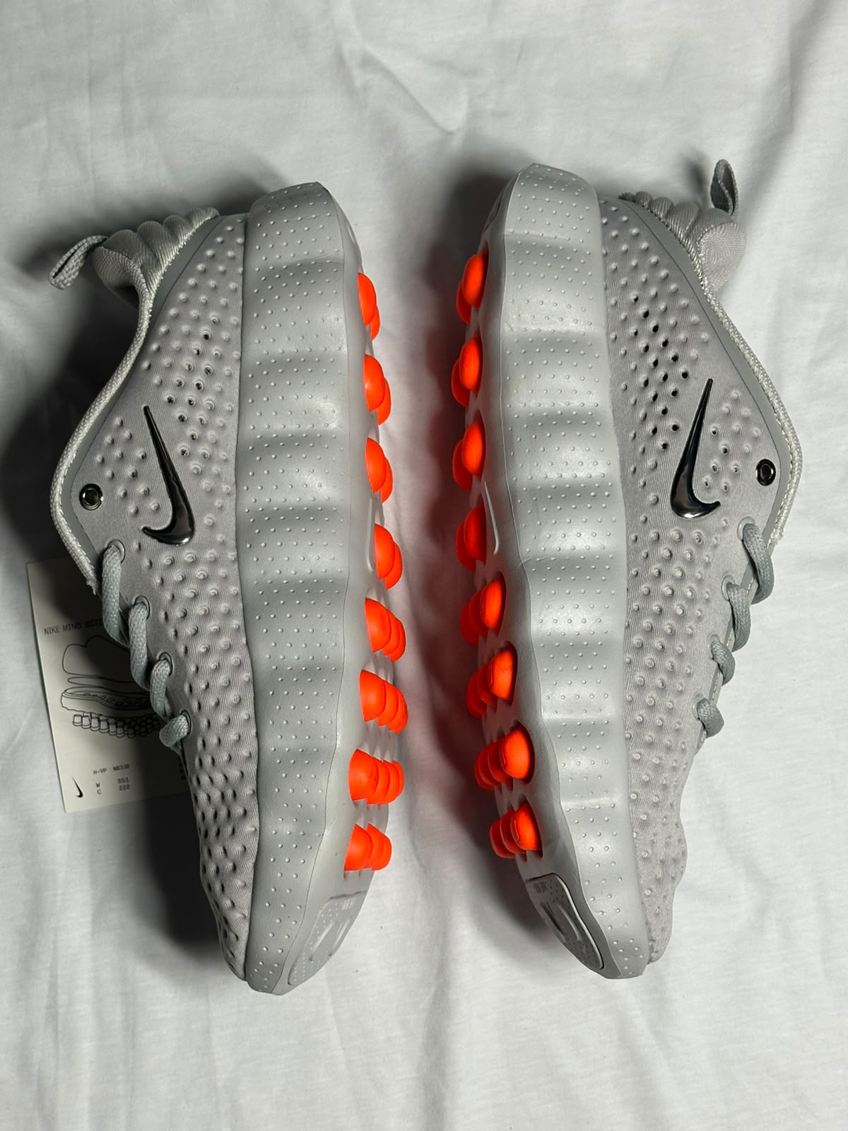 Nike Mind 002