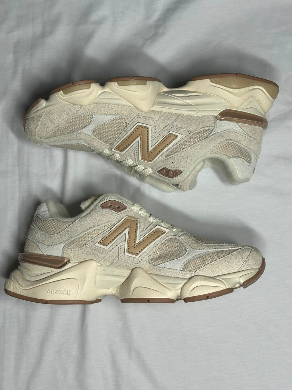 New Balance 9060
