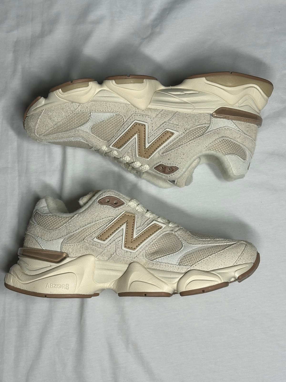 New Balance 9060