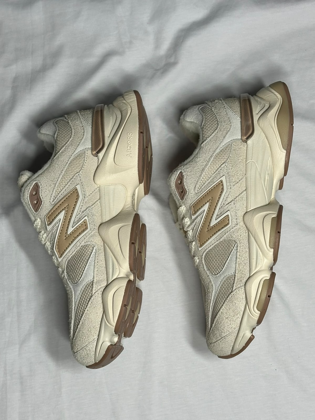 New Balance 9060